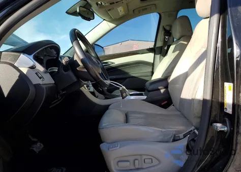 2013 Cadillac Srx Luxury Collection z USA, uszkodzony, nr VIN 3GYFNCE33DS557784